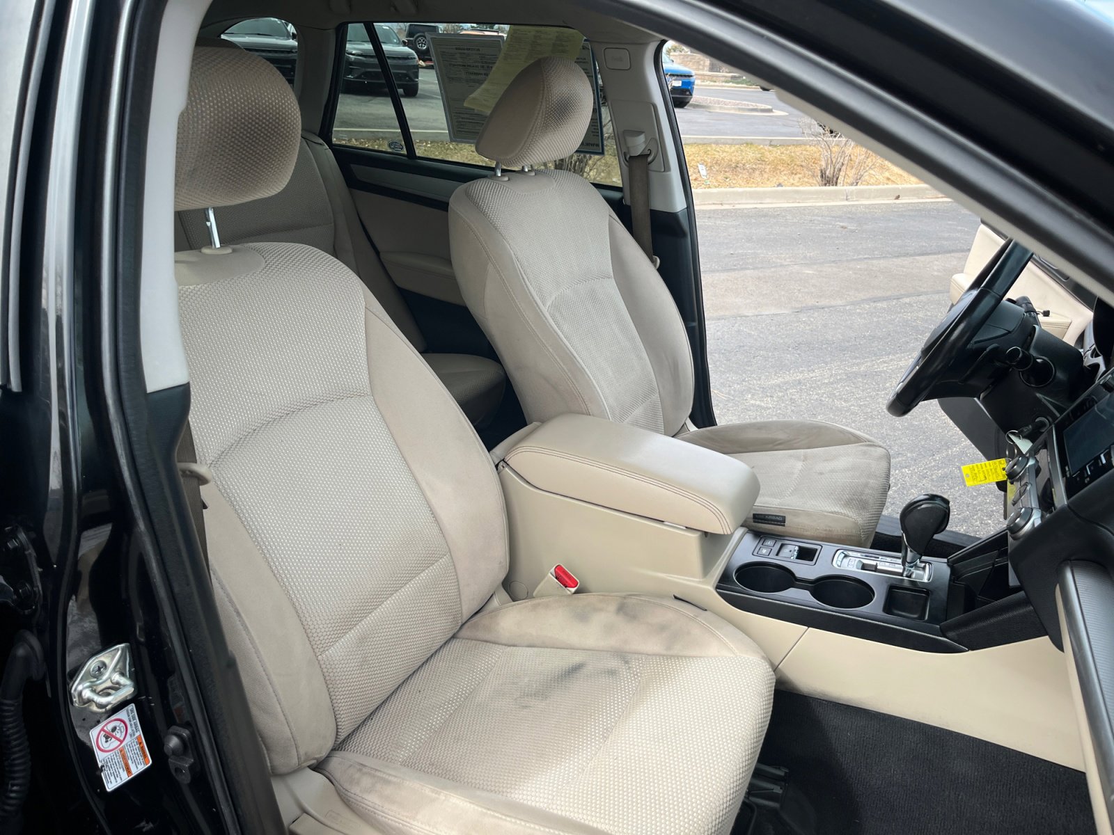 Used 2017 Subaru Outback 2.5i Premium AWD/4WD image 19