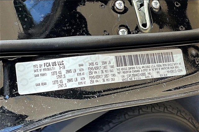 Used 2019 Jeep Cherokee Trailhawk image 35