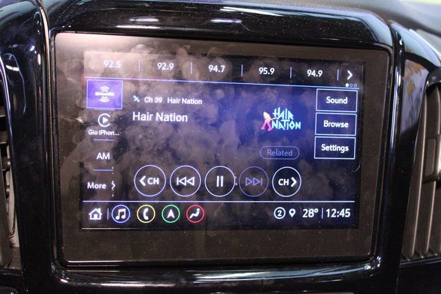 Used 2023 Chevrolet Traverse Premier image 26