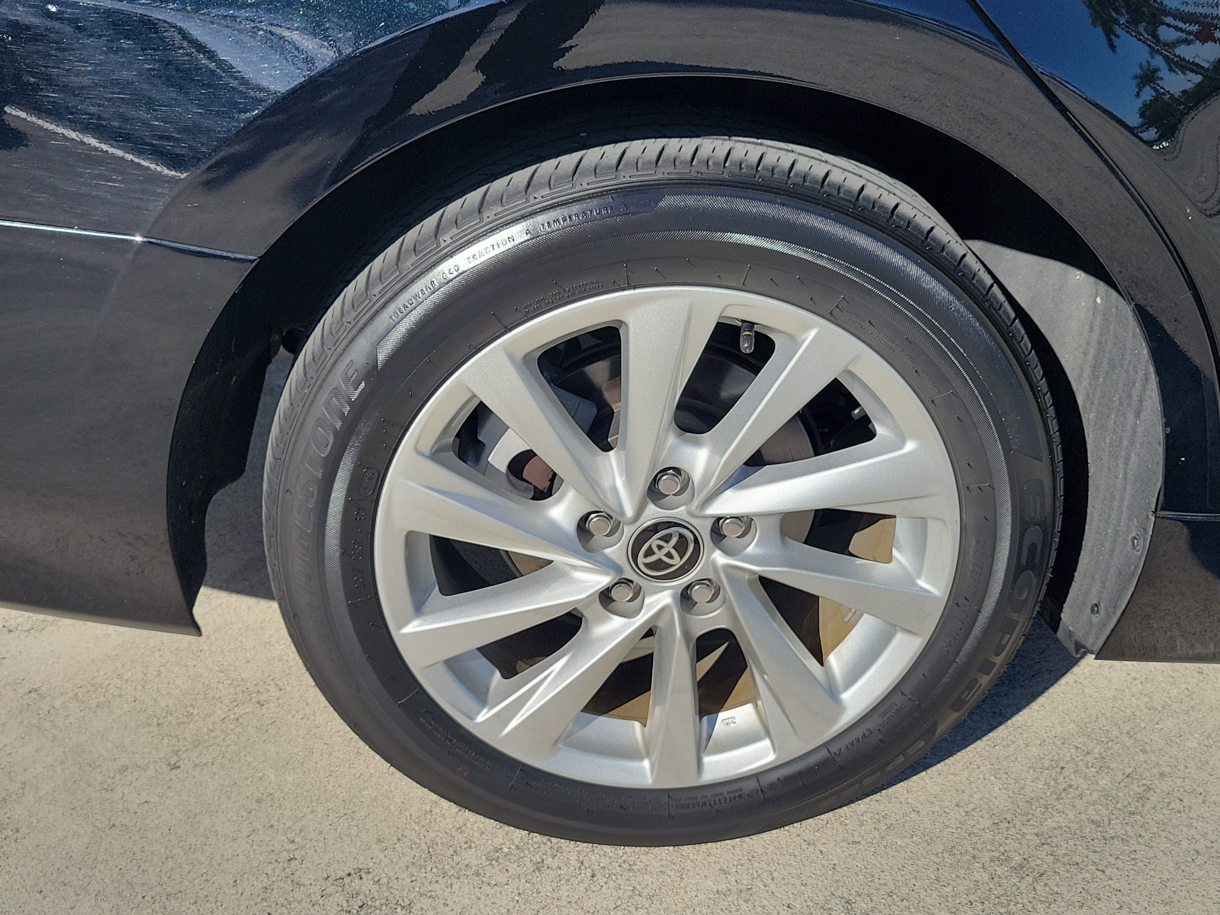 Used 2024 Toyota Camry LE FWD image 8