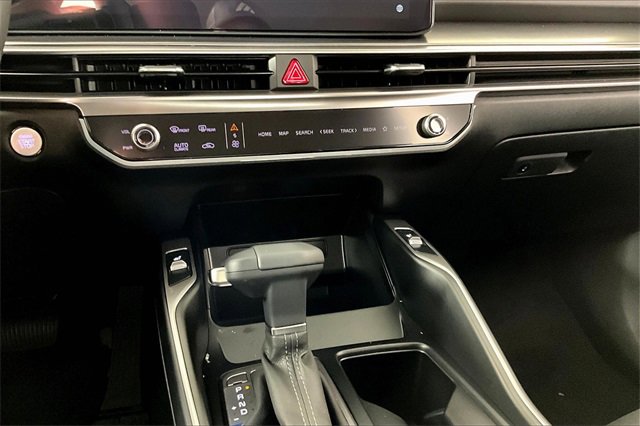 New 2026 Kia Sorento S image 7