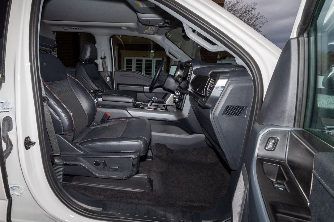 Used 2023 Ford F150 Lariat w/ Equipment Group 502A High image 20