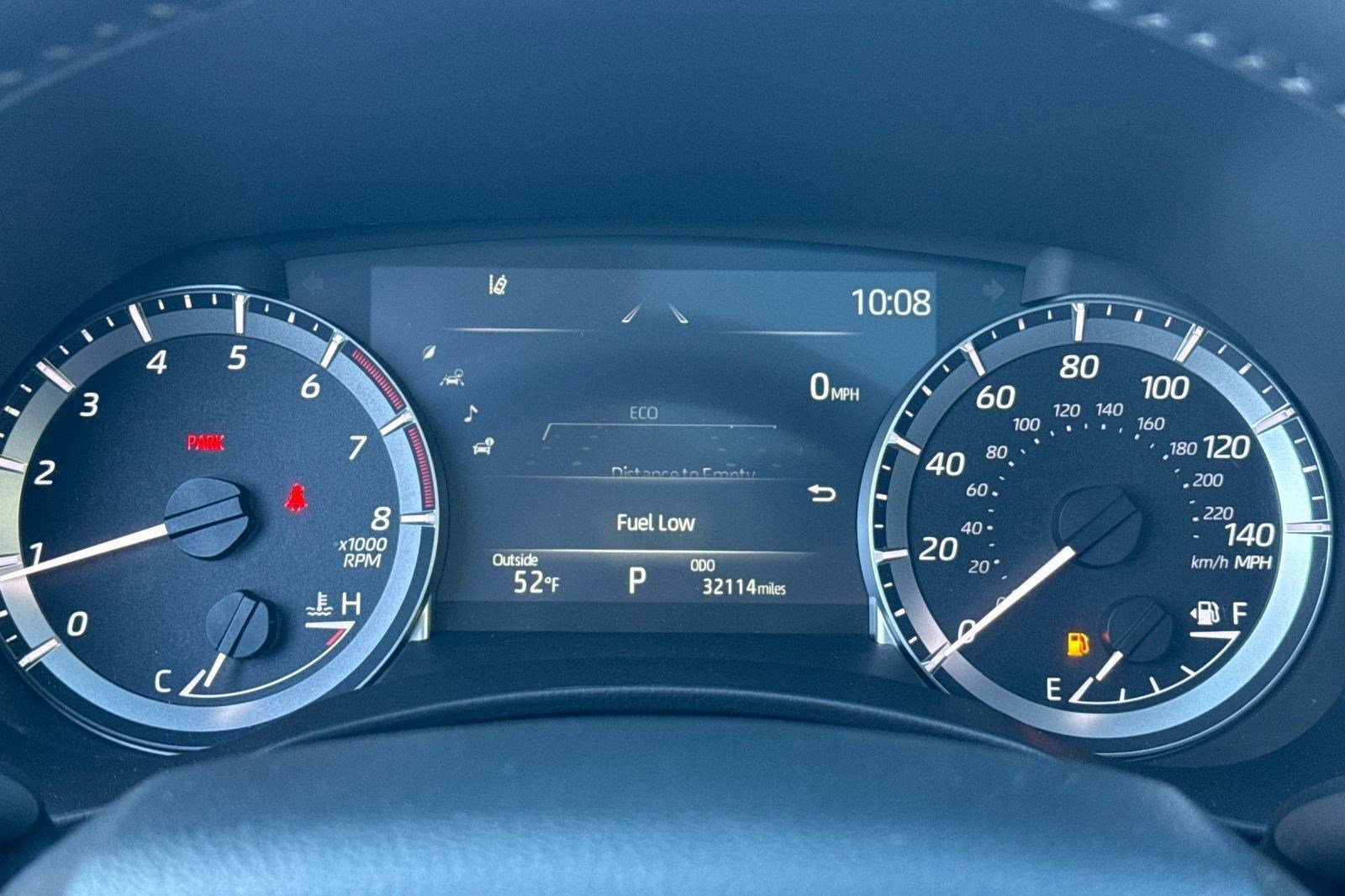 Used 2024 Toyota Highlander XLE image 18