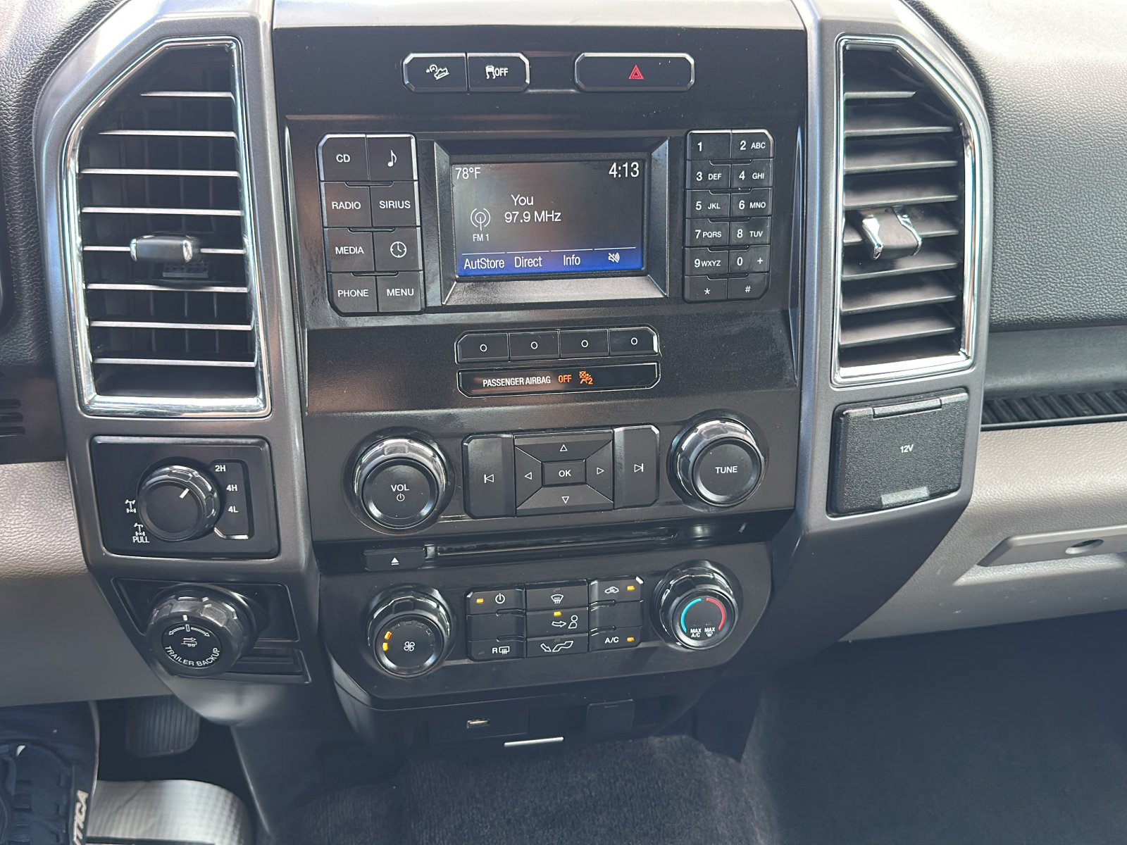Used 2016 Ford F150 XLT w/ Equipment Group 301A Mid AWD/4WD image 17