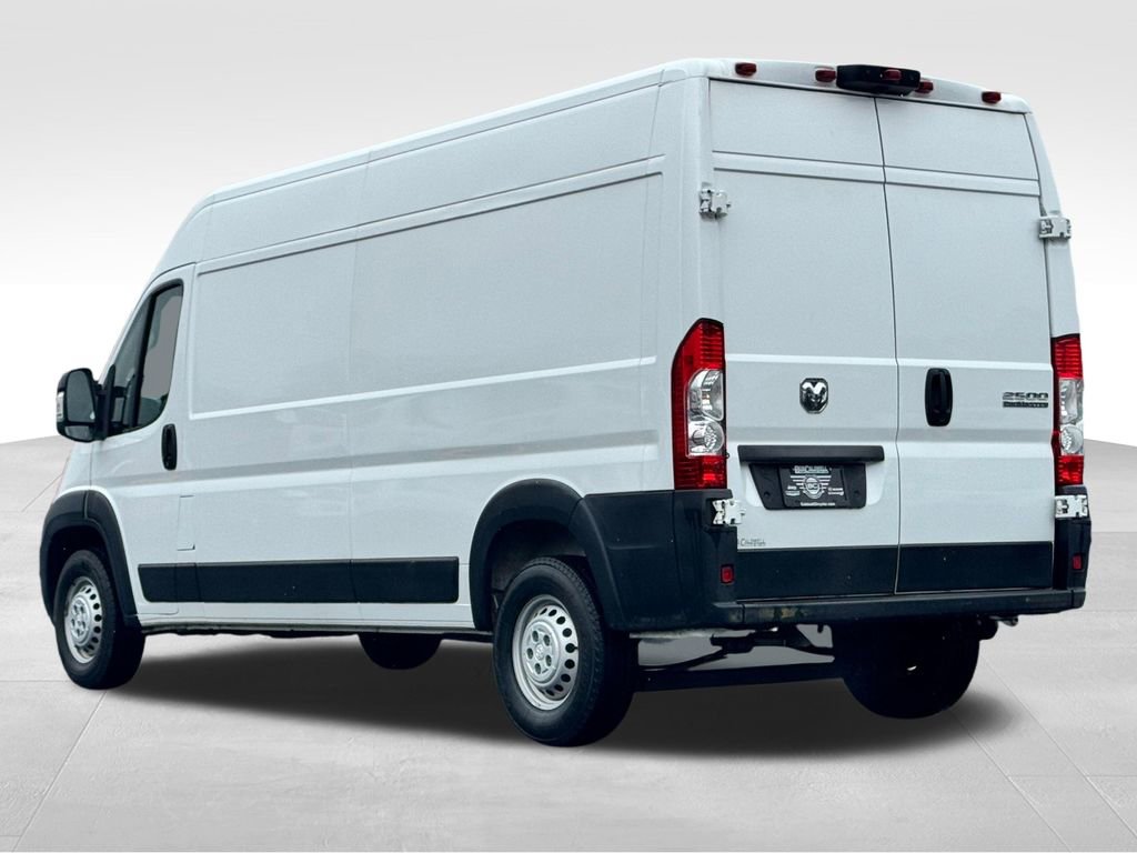 Used 2024 RAM ProMaster 2500 w/ Convenience Group FWD image 5