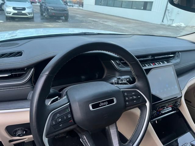 Used 2022 Jeep Grand Cherokee L Limited image 13