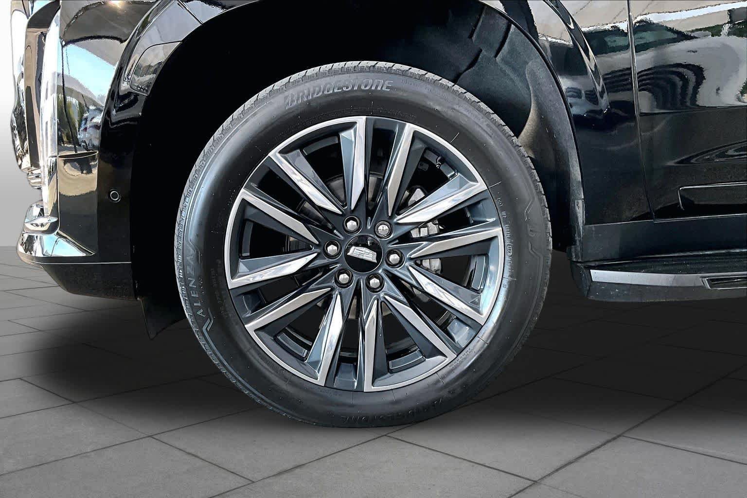 Used 2023 Cadillac Escalade Sport w/ Touring Package AWD/4WD image 10