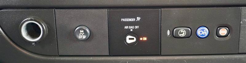 Used 2019 Chevrolet Express 2500 w/ Driver Convenience Package image 34