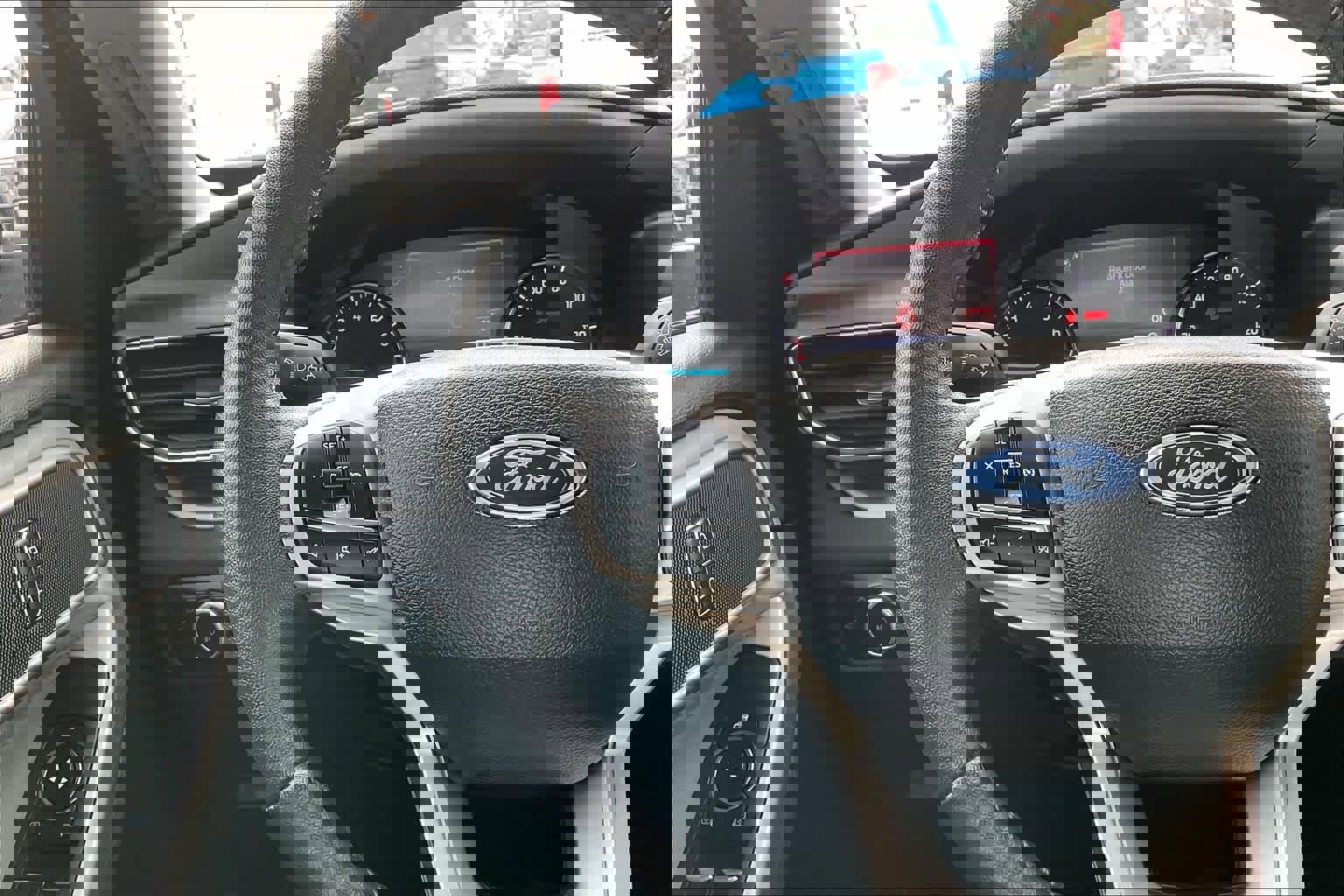 Used 2023 Ford Explorer XLT w/ Equipment Group 202A image 23