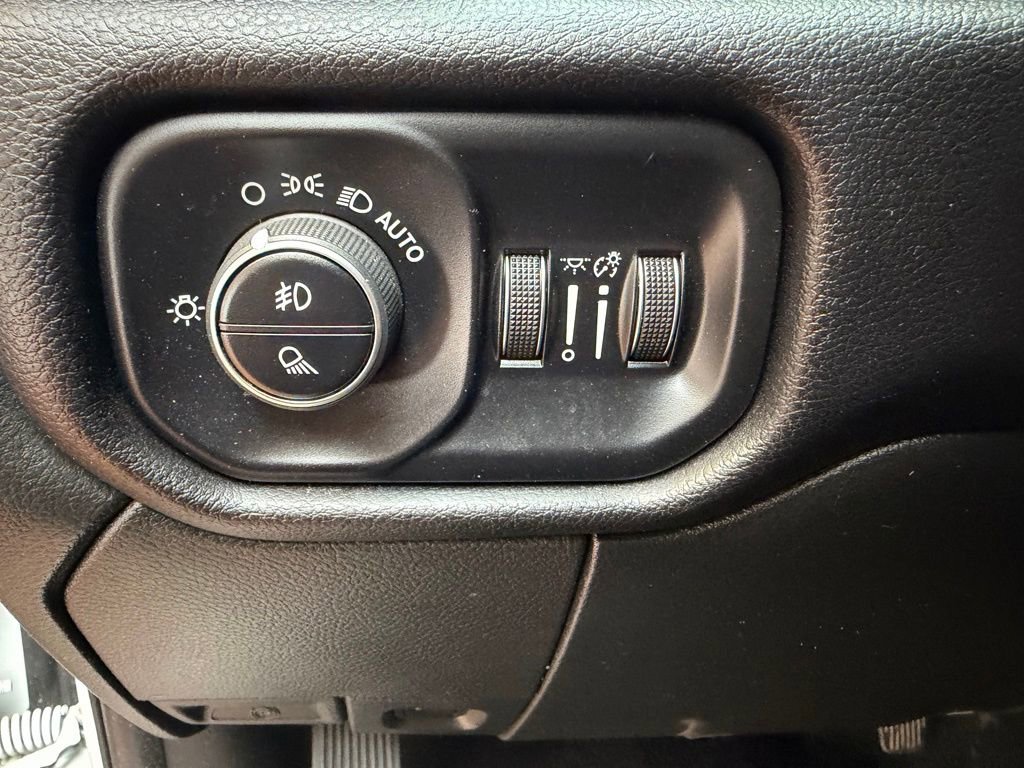 Used 2024 RAM 2500 Laramie image 19