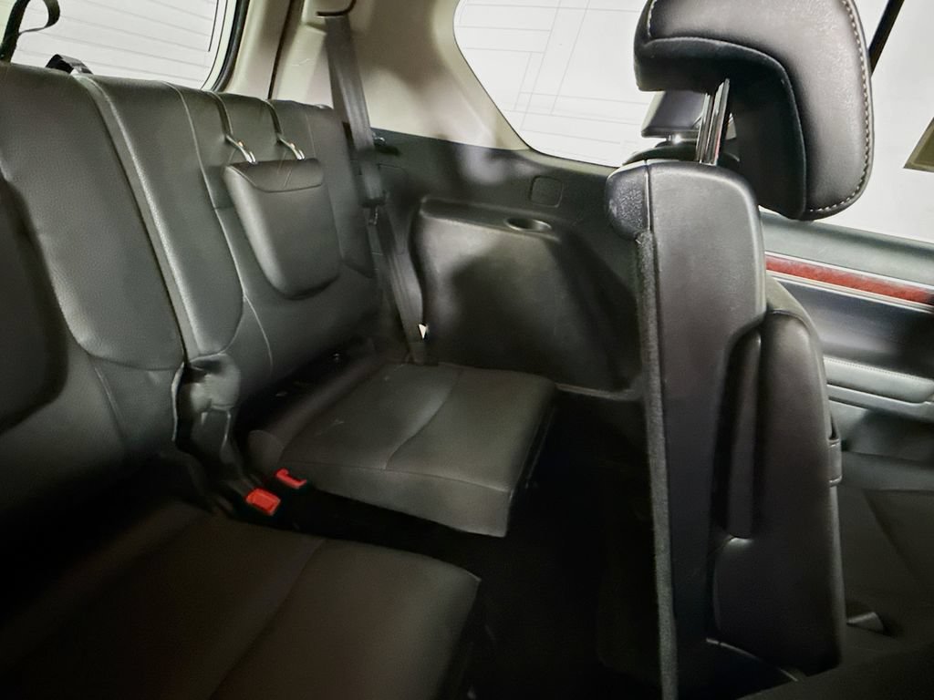 Used 2016 Lexus GX 460 w/ Premium Package AWD/4WD image 26