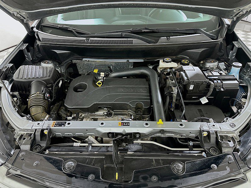 Used 2023 Chevrolet Equinox RS w/ RS Leather Package image 31