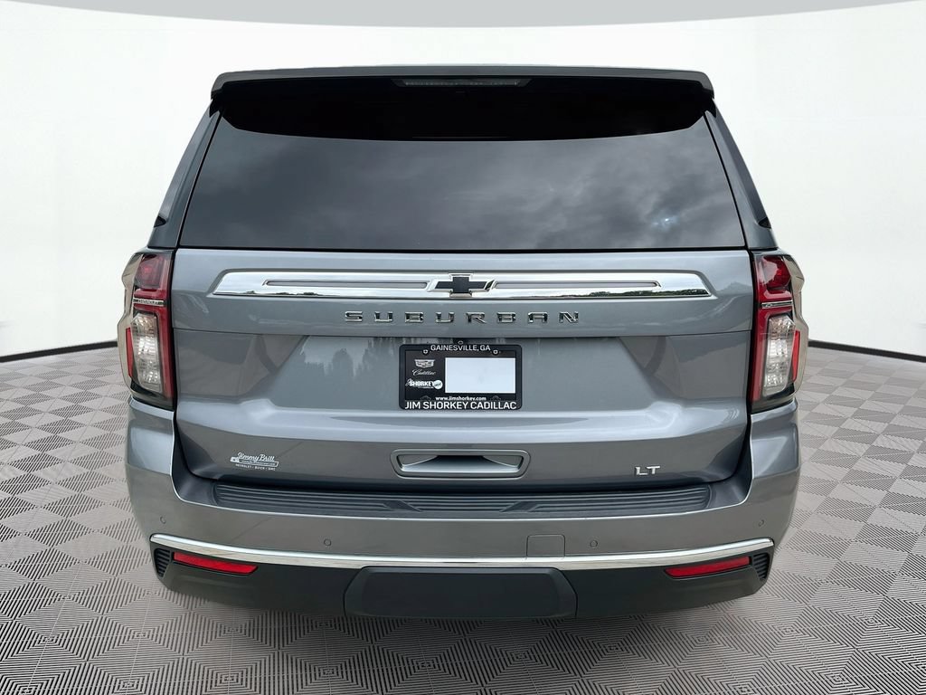 Used 2021 Chevrolet Suburban LT w/ Luxury Package RWD image 7