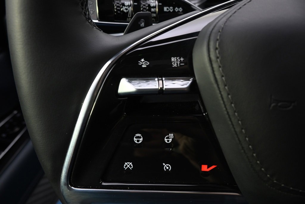 New 2025 Cadillac Escalade IQ Sport 2 image 35