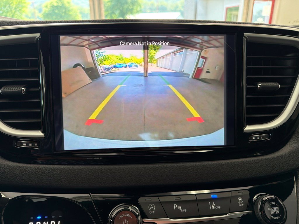 New 2027 Chrysler Pacifica LX FWD image 18