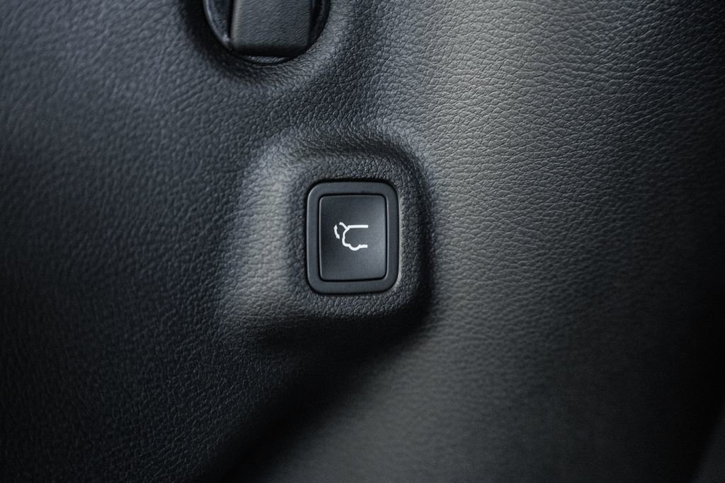 New 2026 Jeep Compass Limited w/ Sun, Sound & Navigation Group image 11