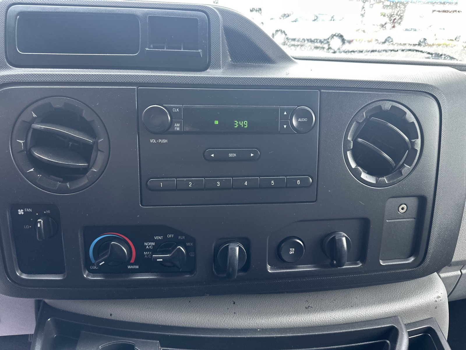 Used 2014 Ford E-250 and Econoline 250 w/ Commercial Cargo Van Package RWD image 12