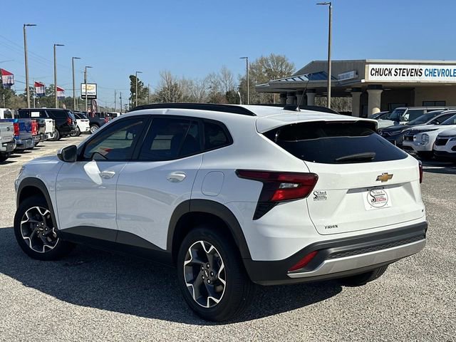 Used 2024 Chevrolet Trax LT image 13
