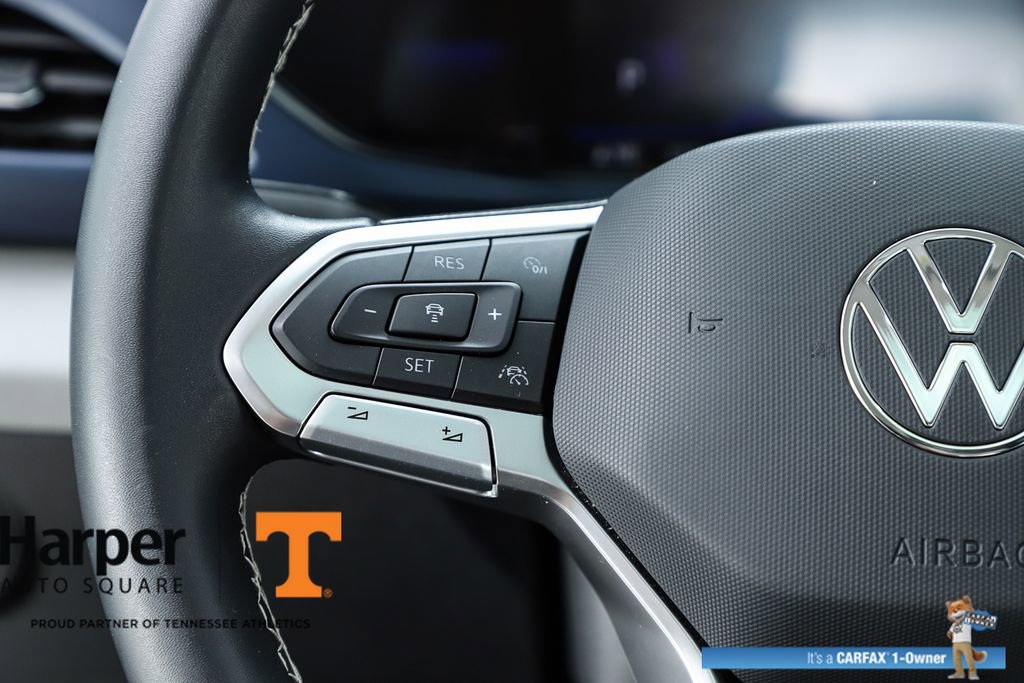 Used 2023 Volkswagen Taos SE w/ Panoramic Sunroof Package image 21