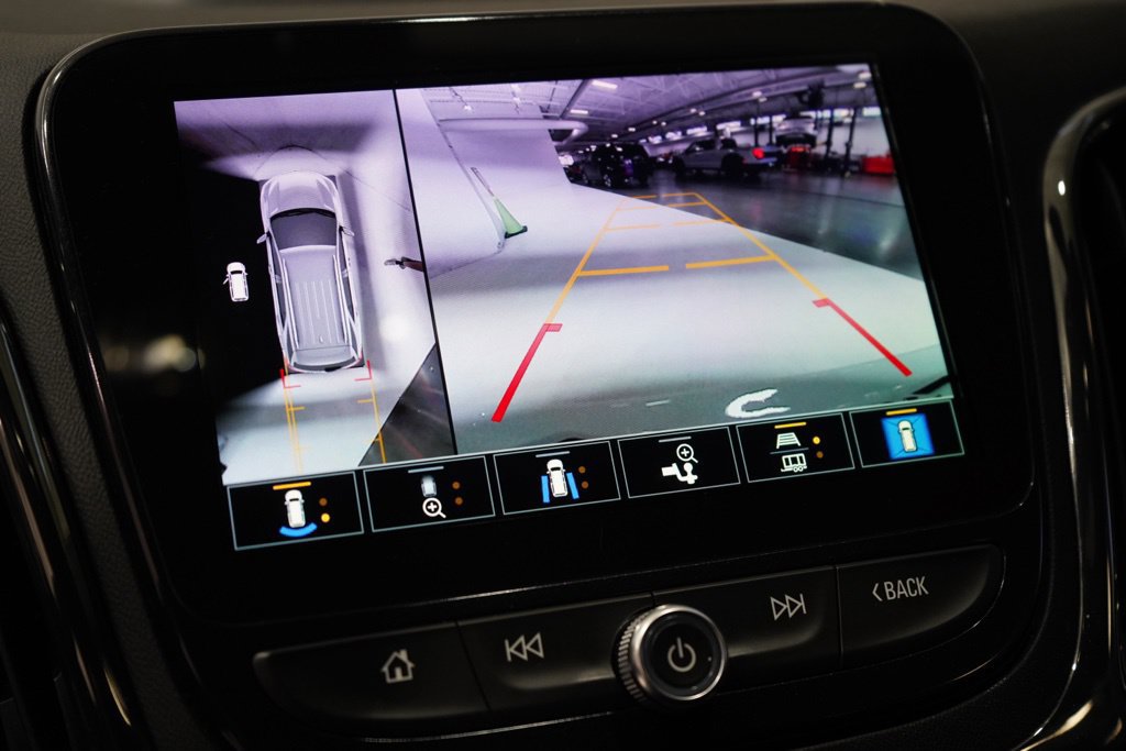 Used 2023 Chevrolet Equinox Premier FWD image 31