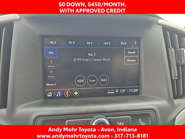 Used 2024 GMC Terrain SLE image 19