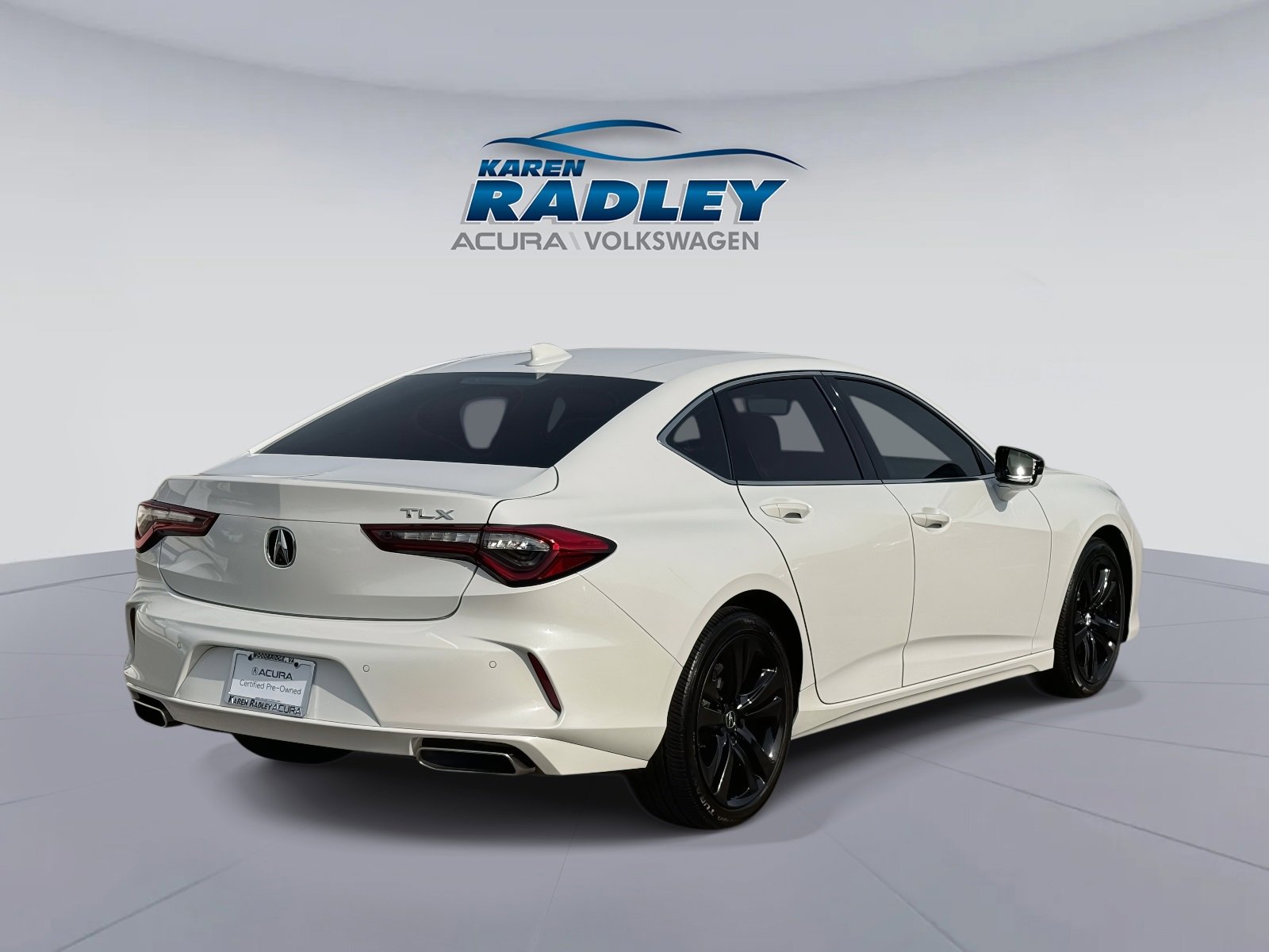 Certified 2022 Acura TLX w/ Technology Package image 2