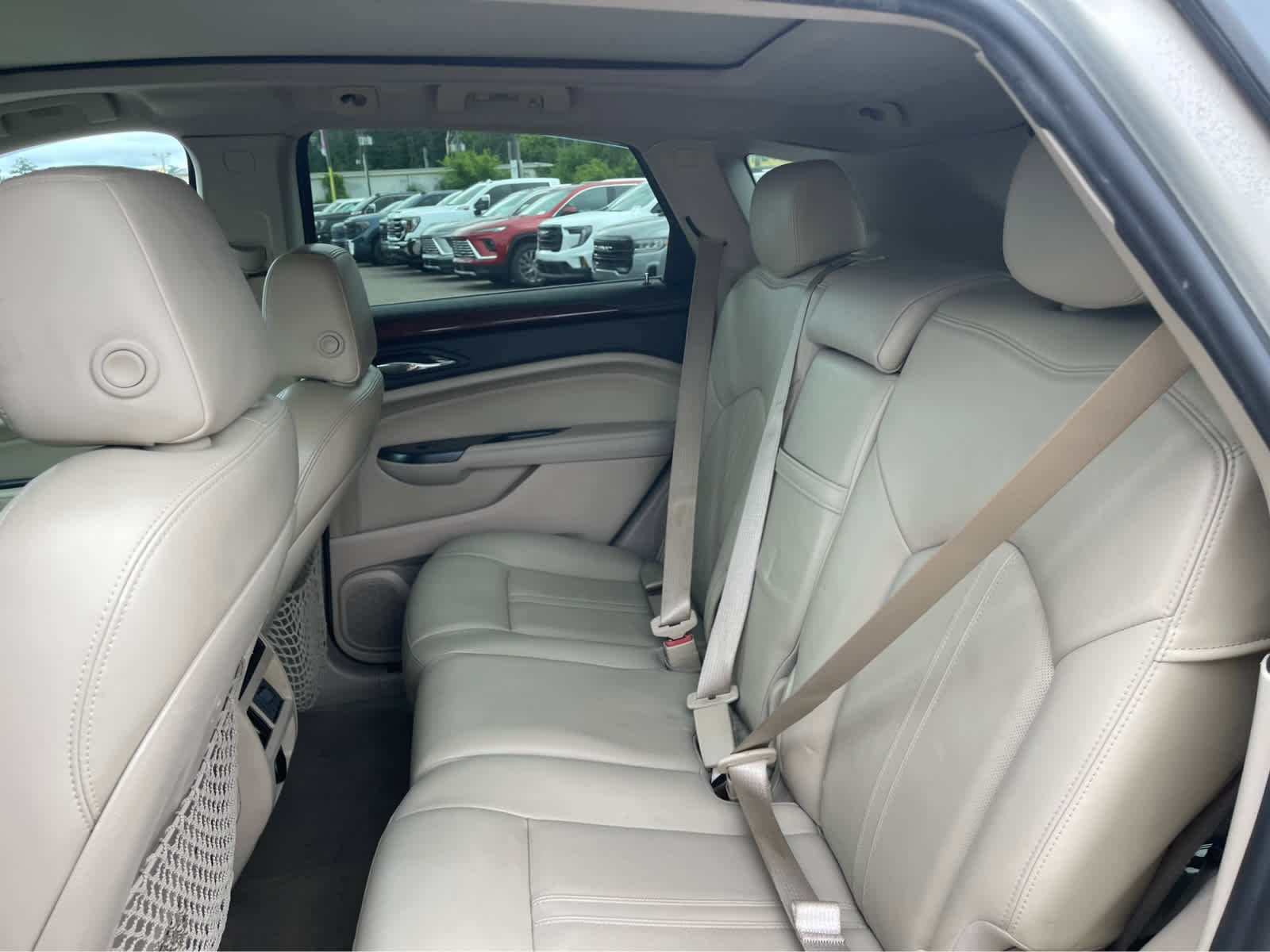 Used 2013 Cadillac SRX Luxury w/ Driver Awareness Package FWD image 21