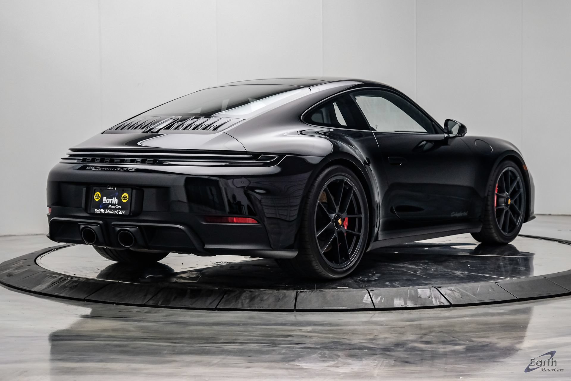 Used 2026 Porsche 911 Carrera 4 GTS AWD/4WD image 16