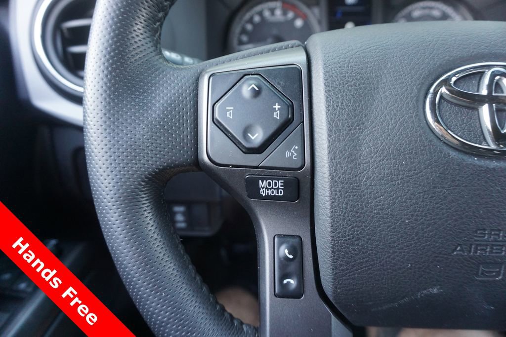 Used 2023 Toyota Tacoma TRD Sport w/ Black Out Package (TMS) image 4