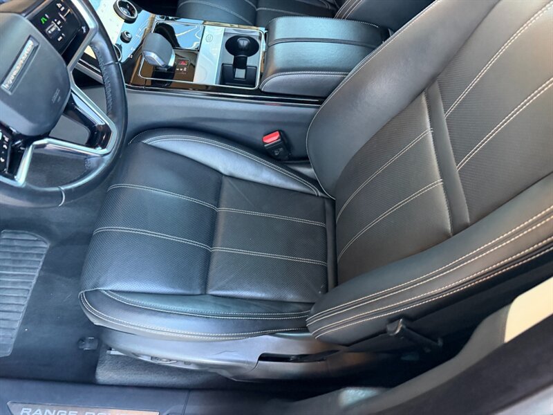 Used 2021 Land Rover Range Rover Velar S AWD/4WD image 39