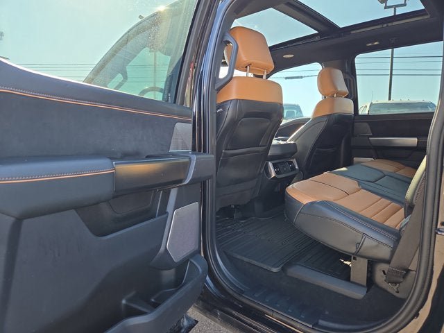 Used 2023 Ford F350 Platinum w/ FX4 Off-Road Package AWD/4WD image 12