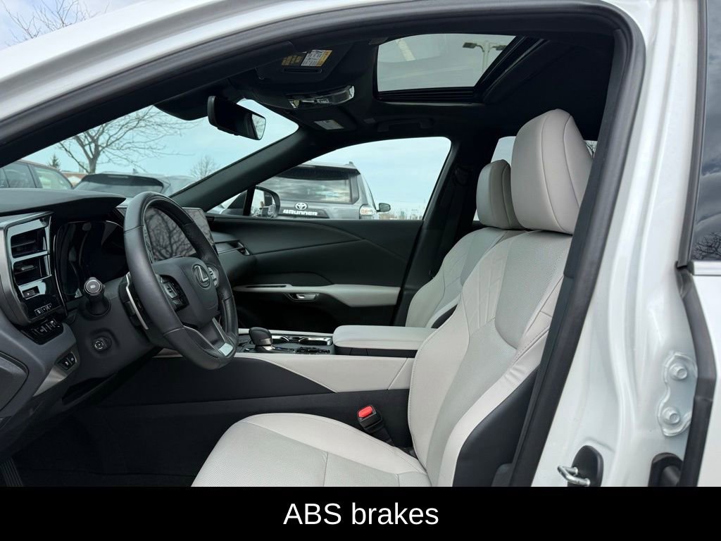 Used 2024 Lexus RX 350 Premium w/ Accessory Package (Z1) image 6