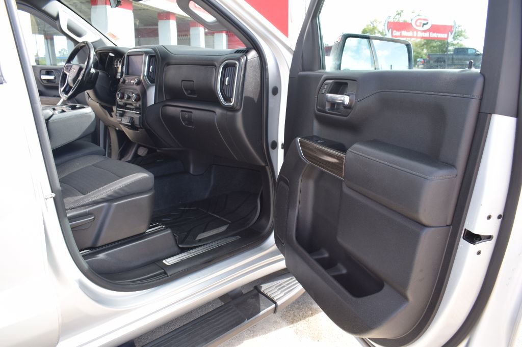 Used 2020 Chevrolet Silverado 1500 LT w/ All-Star Edition image 17