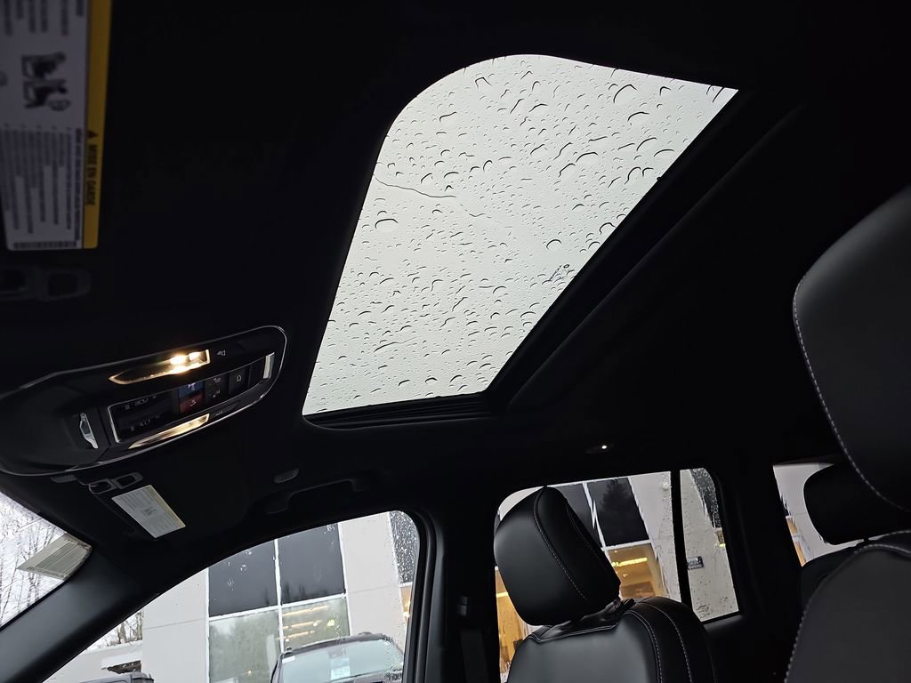 New 2025 Jeep Grand Cherokee Laredo image 22