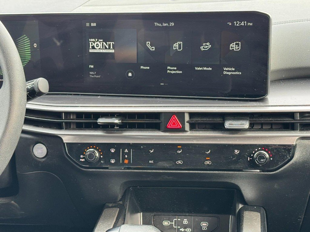 Used 2024 Kia Sorento LX image 14