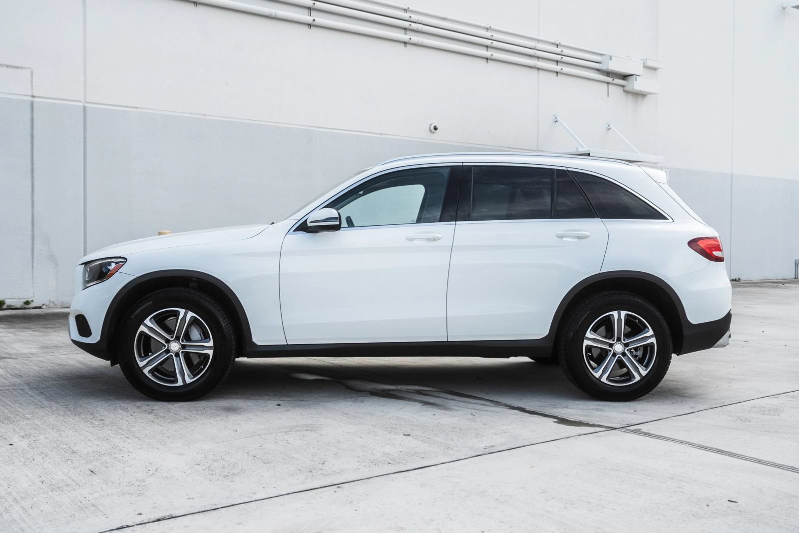 Used 2016 Mercedes-Benz GLC 300 4MATIC image 13