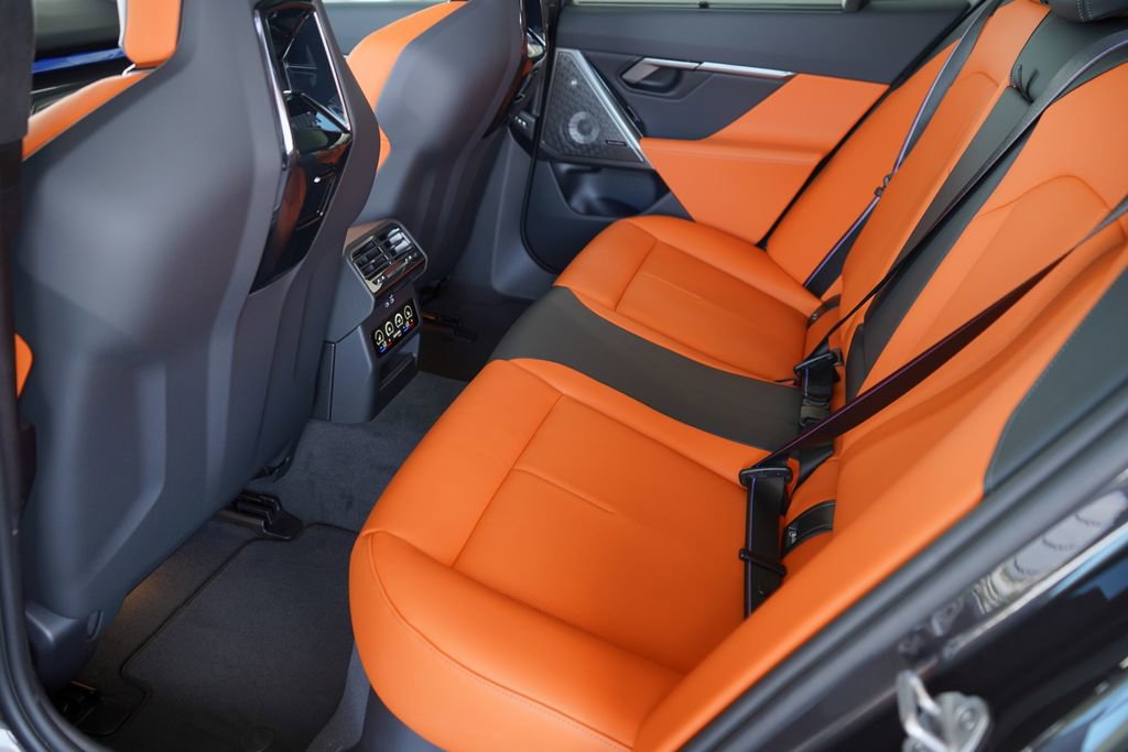 New 2026 BMW M5 w/ Executive Package image 20