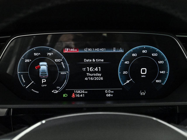 Certified 2023 Audi e-tron Prestige w/ Prestige Package image 11