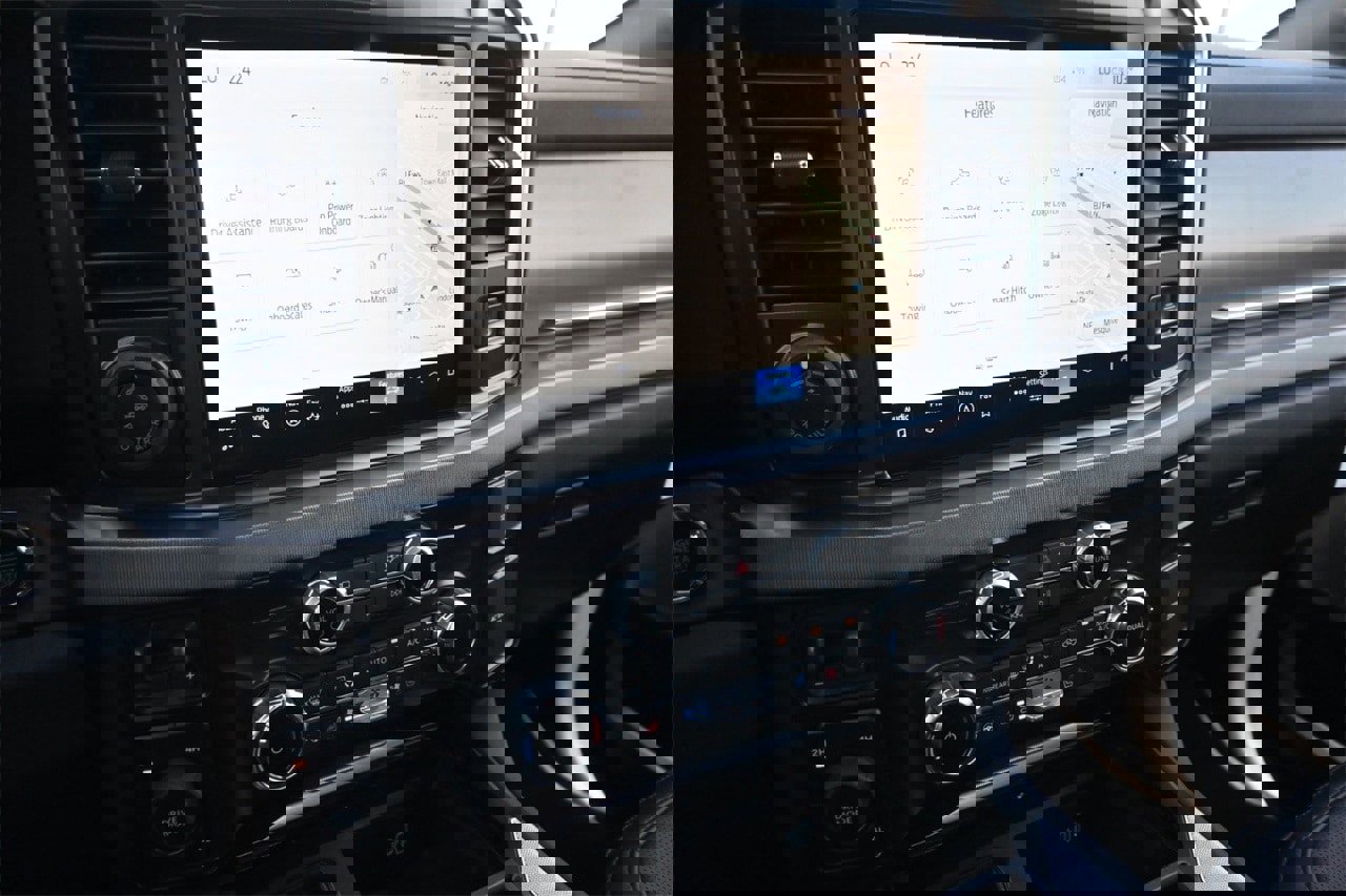 New 2026 Ford F350 4x4 Crew Cab DRW Super Duty image 36