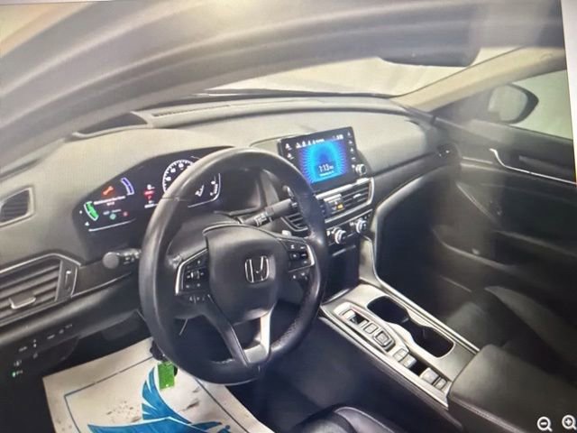 Used 2022 Honda Accord Touring image 7
