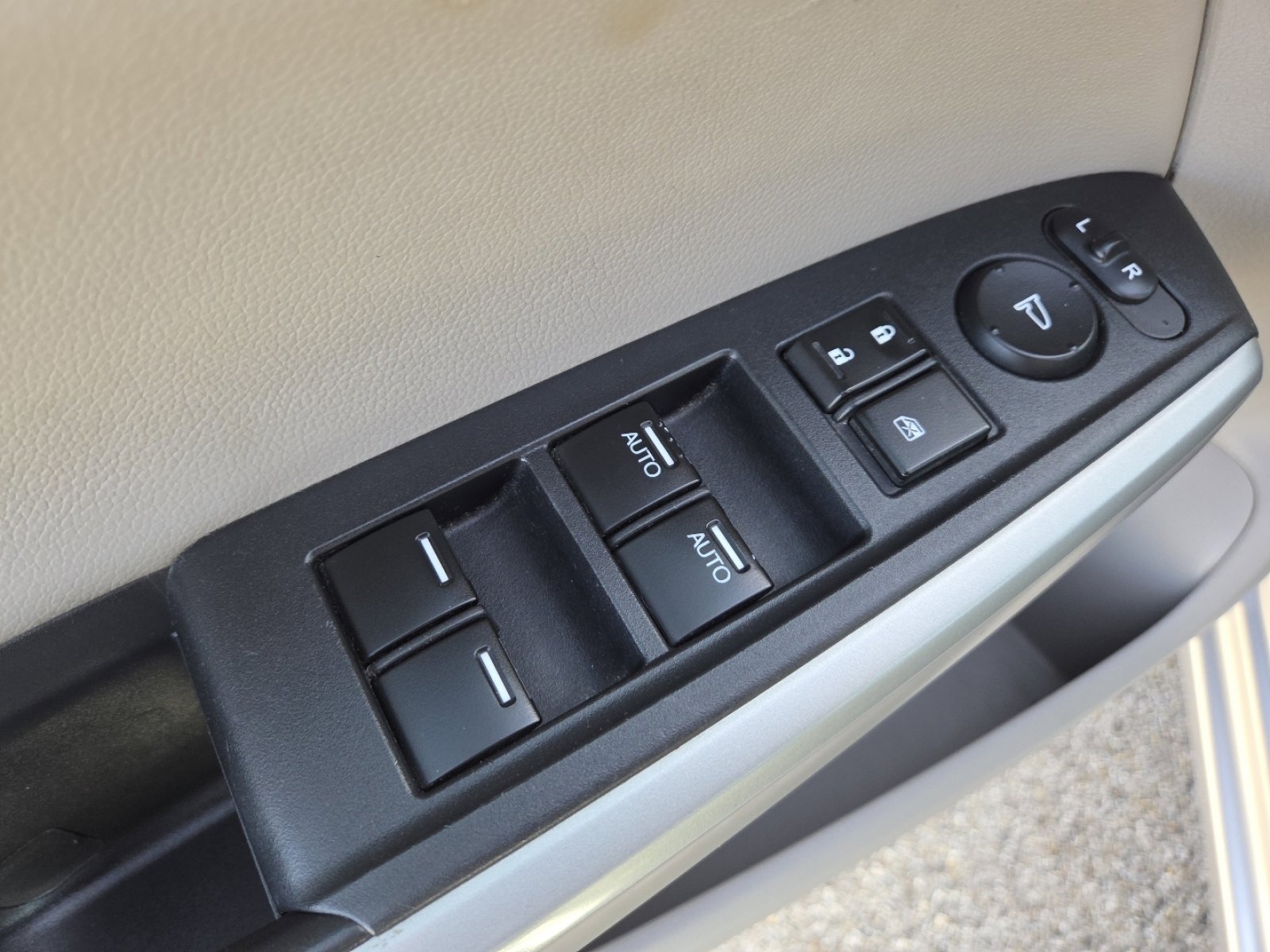 Used 2009 Honda Accord EX image 23