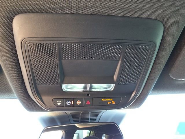 Used 2024 Chevrolet Blazer EV LT image 20