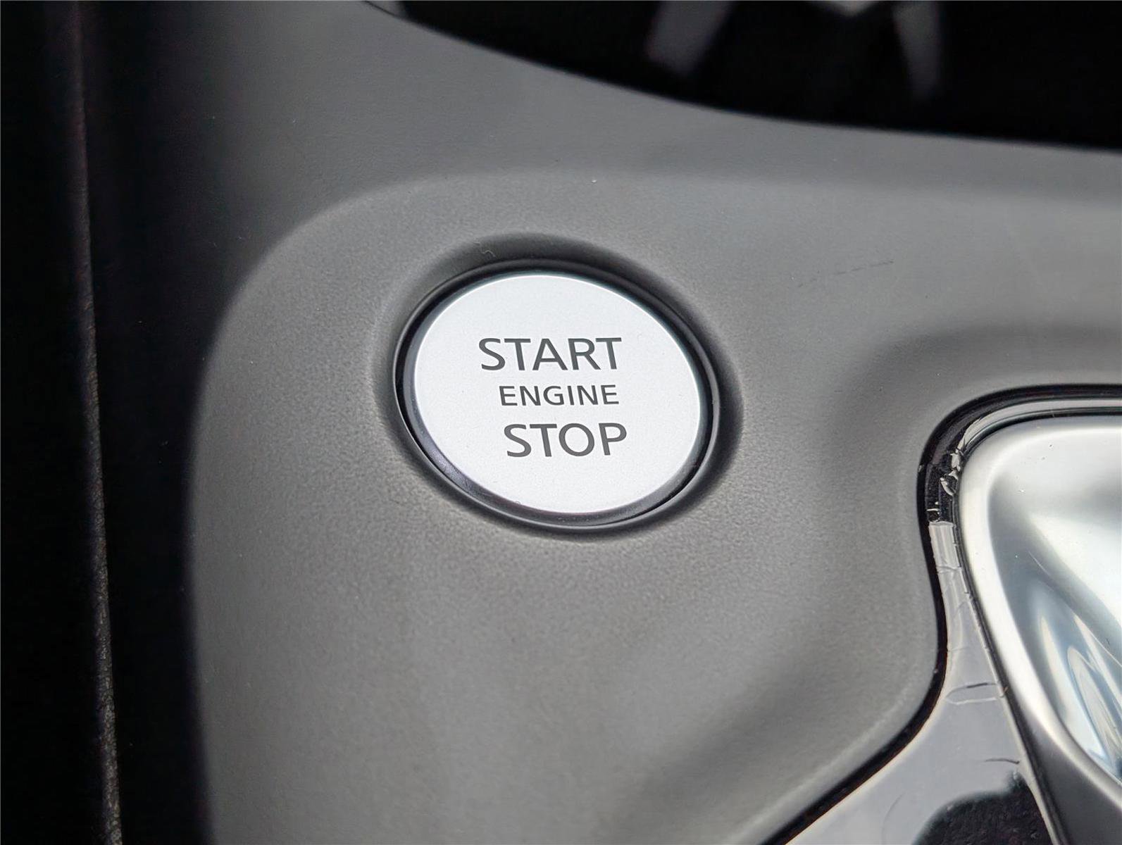 Used 2021 INFINITI QX50 Luxe image 24