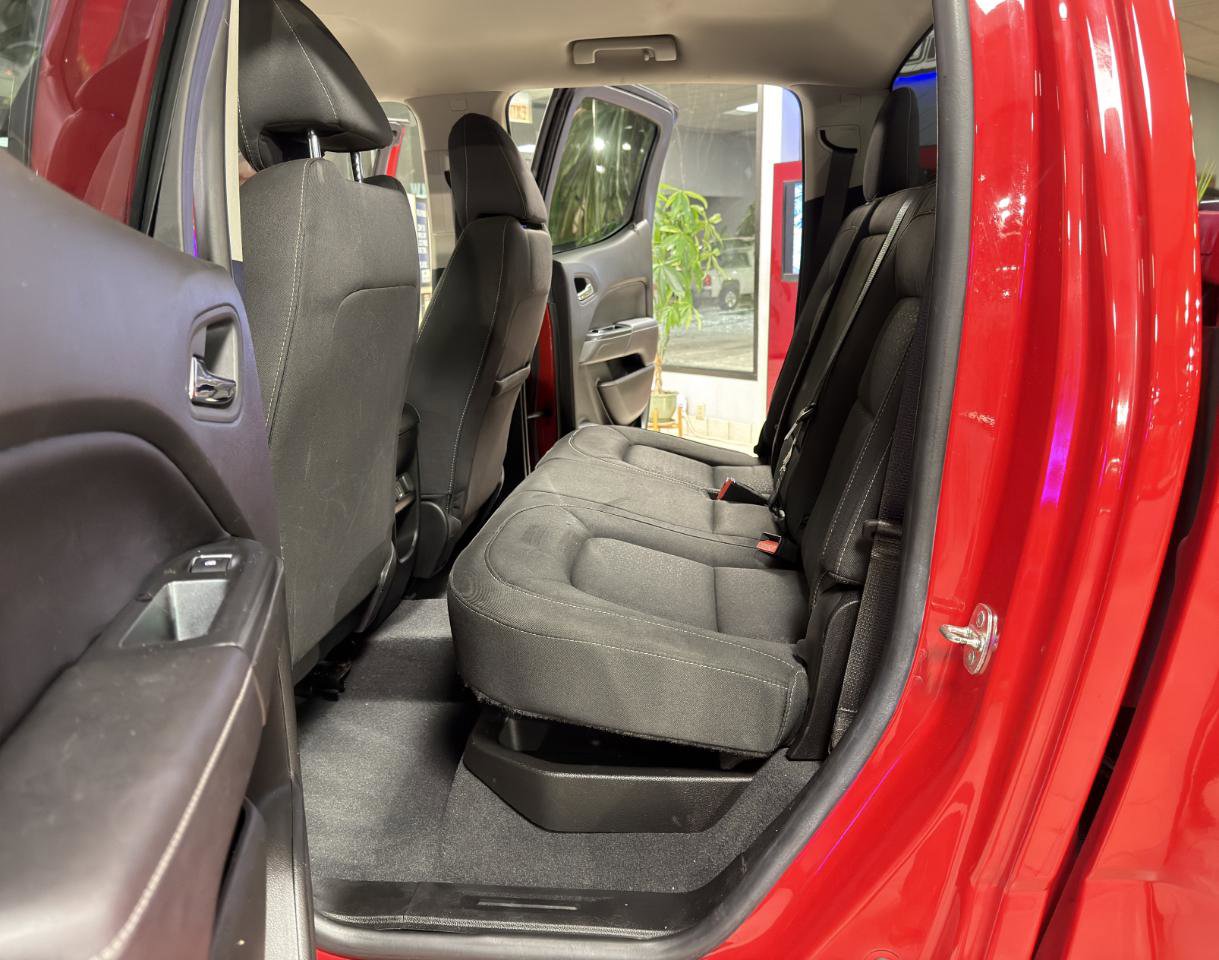 Used 2019 GMC Canyon SLE image 35