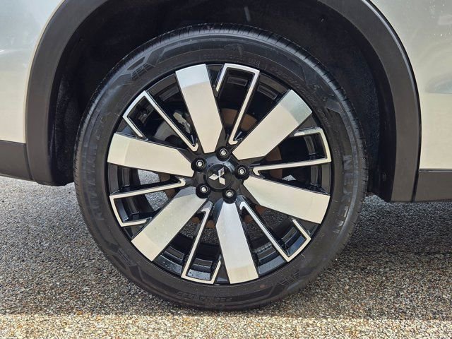 Used 2025 Mitsubishi Outlander SE AWD/4WD image 33