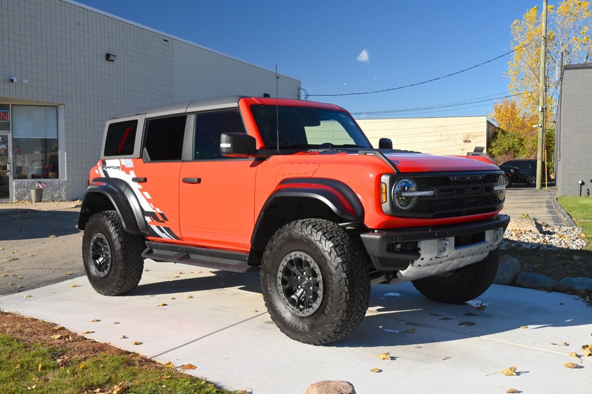 Used 2022 Ford Bronco Raptor image 3