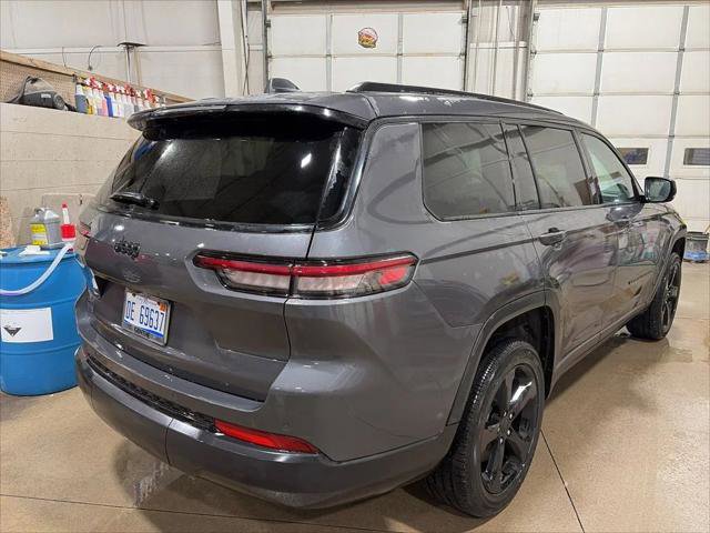 Certified 2024 Jeep Grand Cherokee L Altitude AWD/4WD image 7