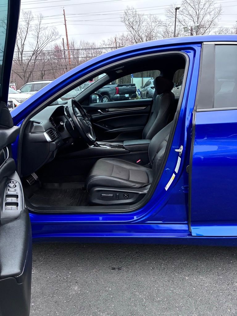 Used 2019 Honda Accord Sport image 19