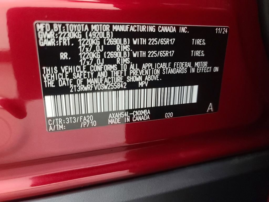 Used 2025 Toyota RAV4 XLE image 40