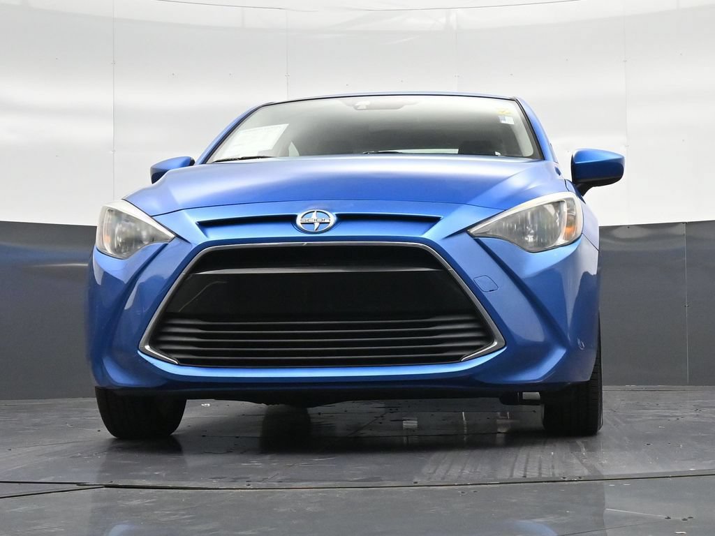 Used 2016 Scion iA FWD image 32